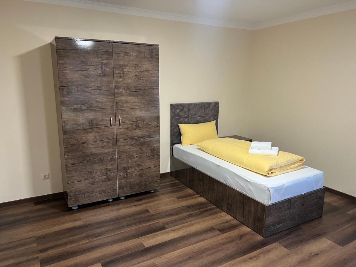 M&M Hotel - Зеветаль Экстерьер фото