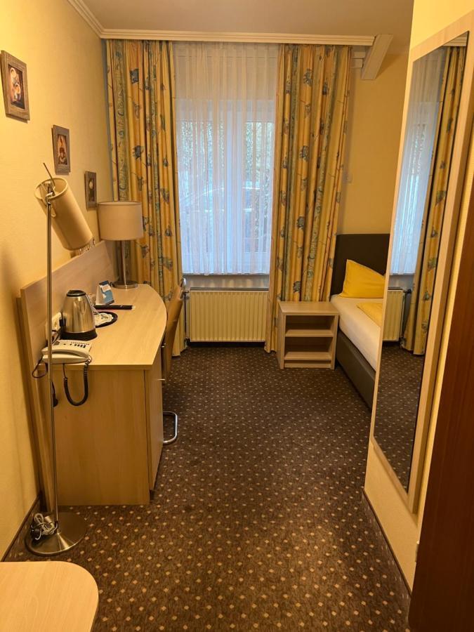 M&M Hotel - Зеветаль Экстерьер фото