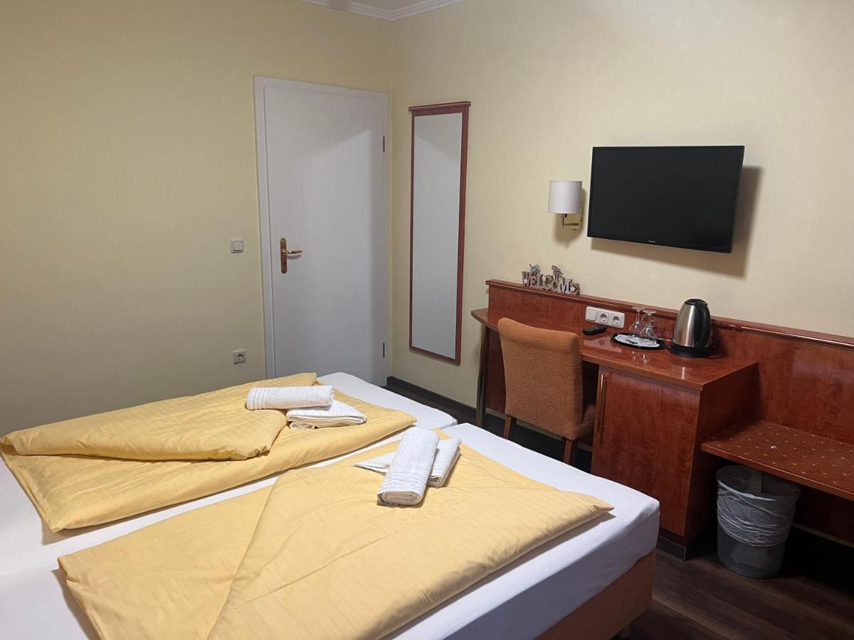 M&M Hotel - Зеветаль Экстерьер фото