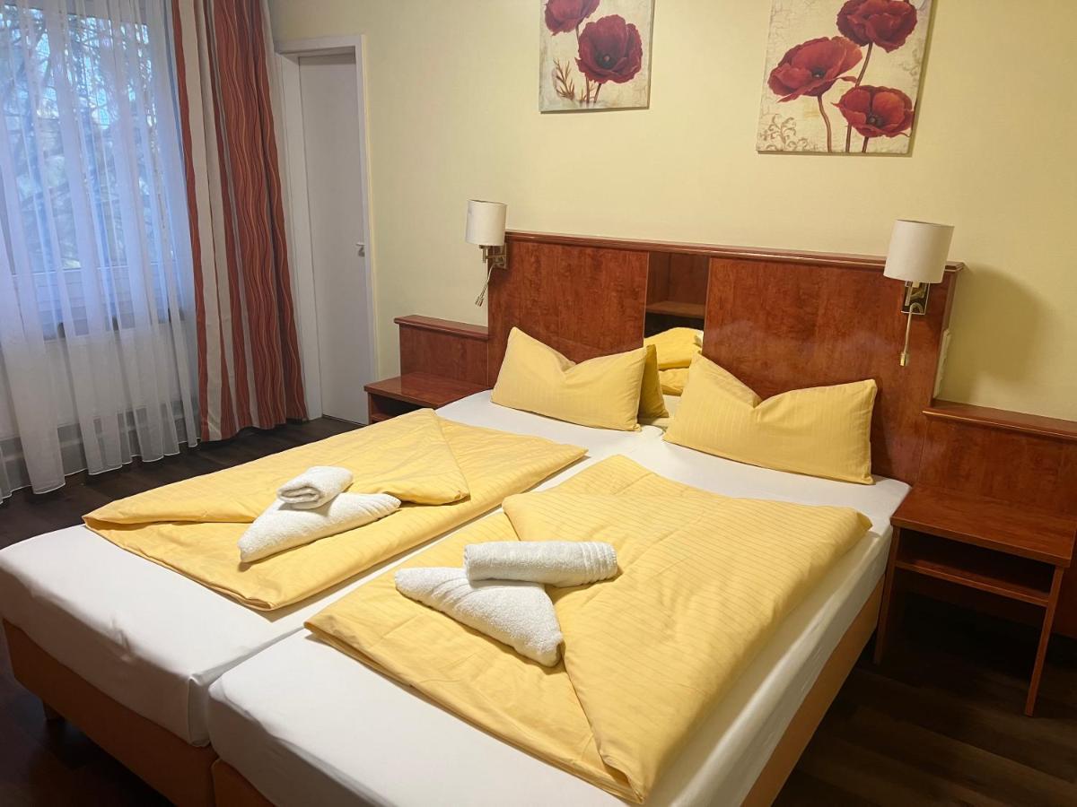 M&M Hotel - Зеветаль Экстерьер фото